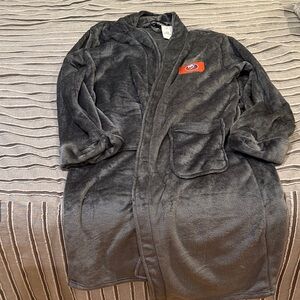 NEW WITH TAGS SZ L/ XL NORTHWEST Gray Plush Robe with NY ISLANDERS Hockey  Logo